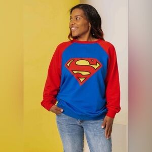 NWT Bums & Roses Superman Crest Adult Unisex Cree Neck Size S ,M